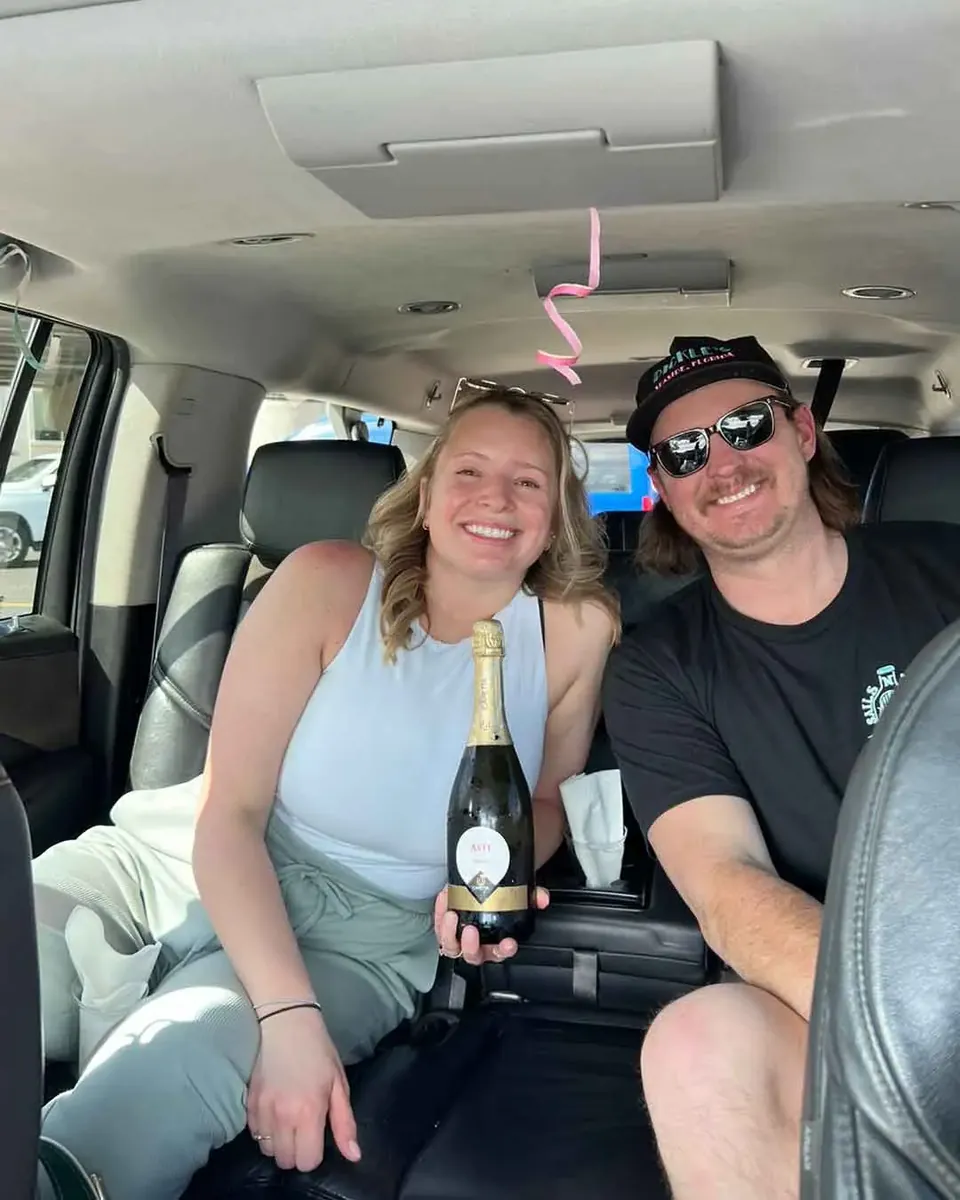 Private vs Shared Cabo Airport Shuttle