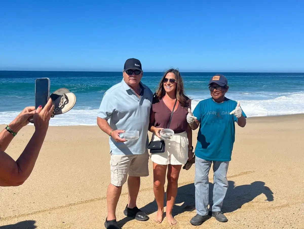 Happy client with All Ways Cabo Transportation - 36